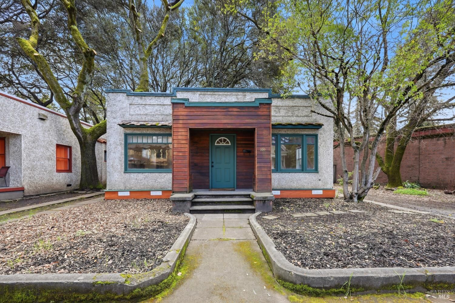 Property Photo:  220 Carrillo Street  CA 95401 