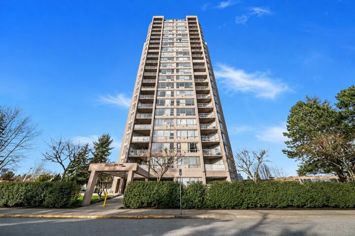 14881 103A Avenue 806 — photo 1