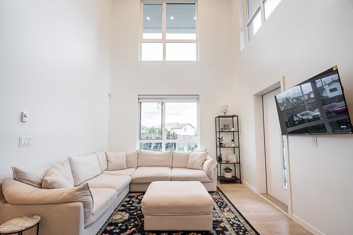 Property Photo:  19577 65B Avenue 105  BC V4N 6Y3 