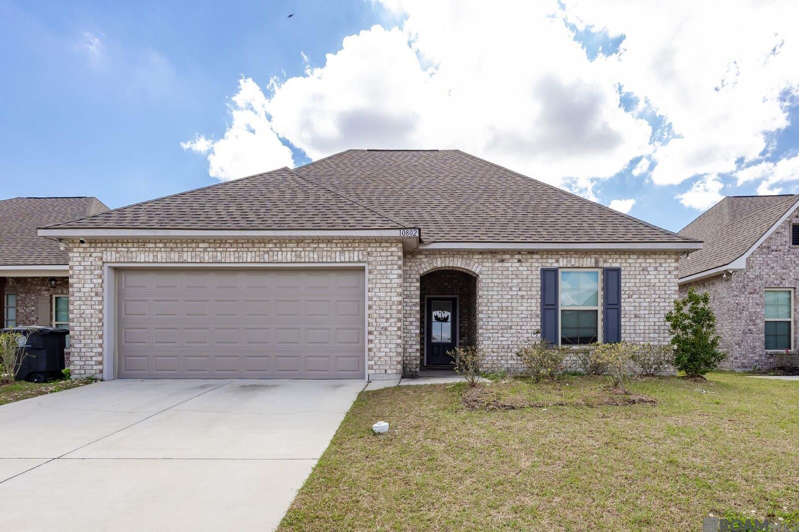 Property Photo:  10802 Maitland Ave  LA 70810 