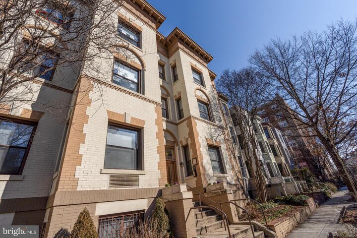 Property Photo:  1843 Mintwood Place NW 205  DC 20009 