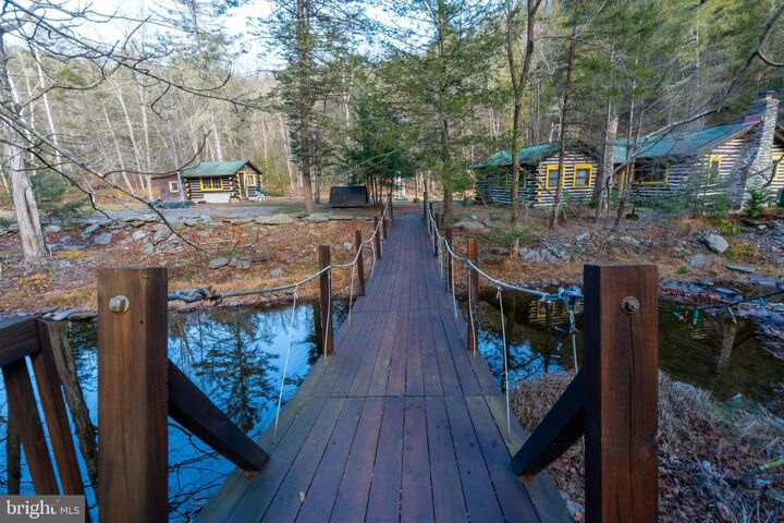 Property Photo:  2138 & 2146 Bridge Side Drive  PA 18302 