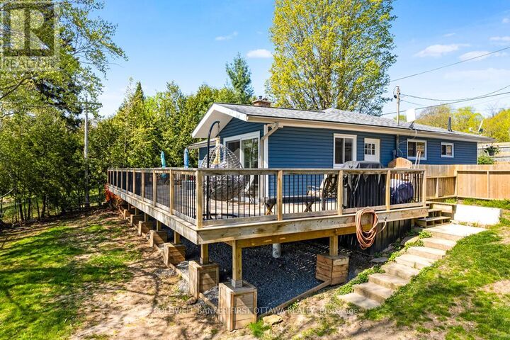 Property Photo: 889 Jones Point Road ON K7H 3C7