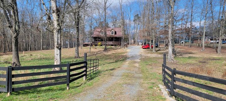 Property Photo:  326 McCreary Road SE  GA 30701 