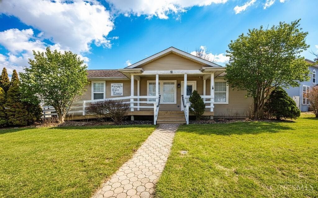 Property Photo:  10 Reaghs Way  OH 45056 