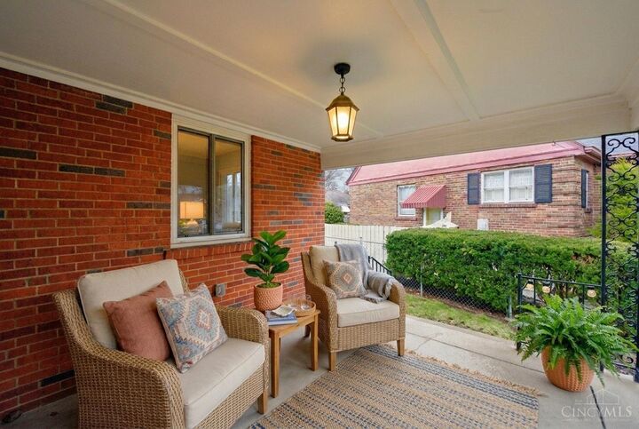 Property Photo:  3281 Pickbury Drive  OH 45211 