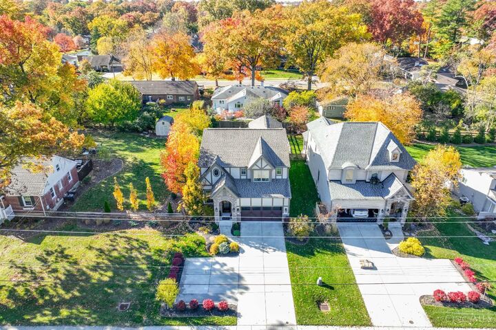 Property Photo: 7321 Hosbrook Road OH 45243