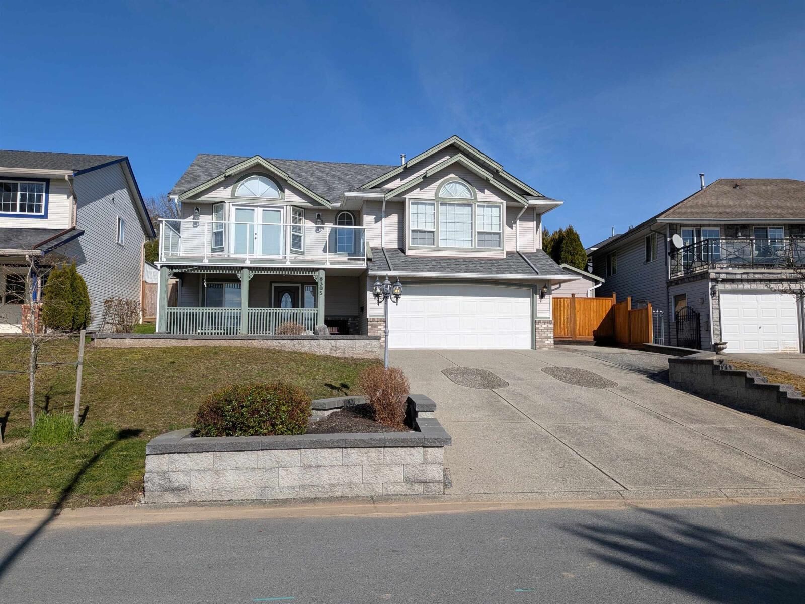 Property Photo: 8305 Casselman Crescent BC V2V 6Z8