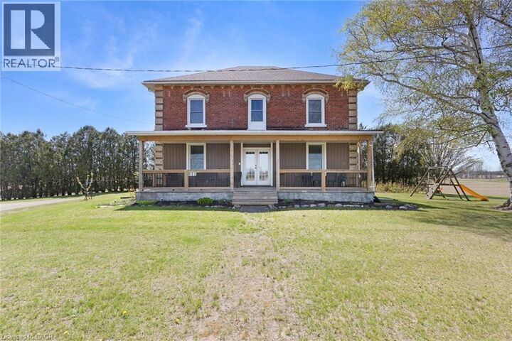 Property Photo:  1724 Norfolk County Road 21  ON N4B 2W4 