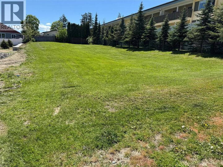 Property Photo:  1429 Alder Street  BC V0B 1G4 