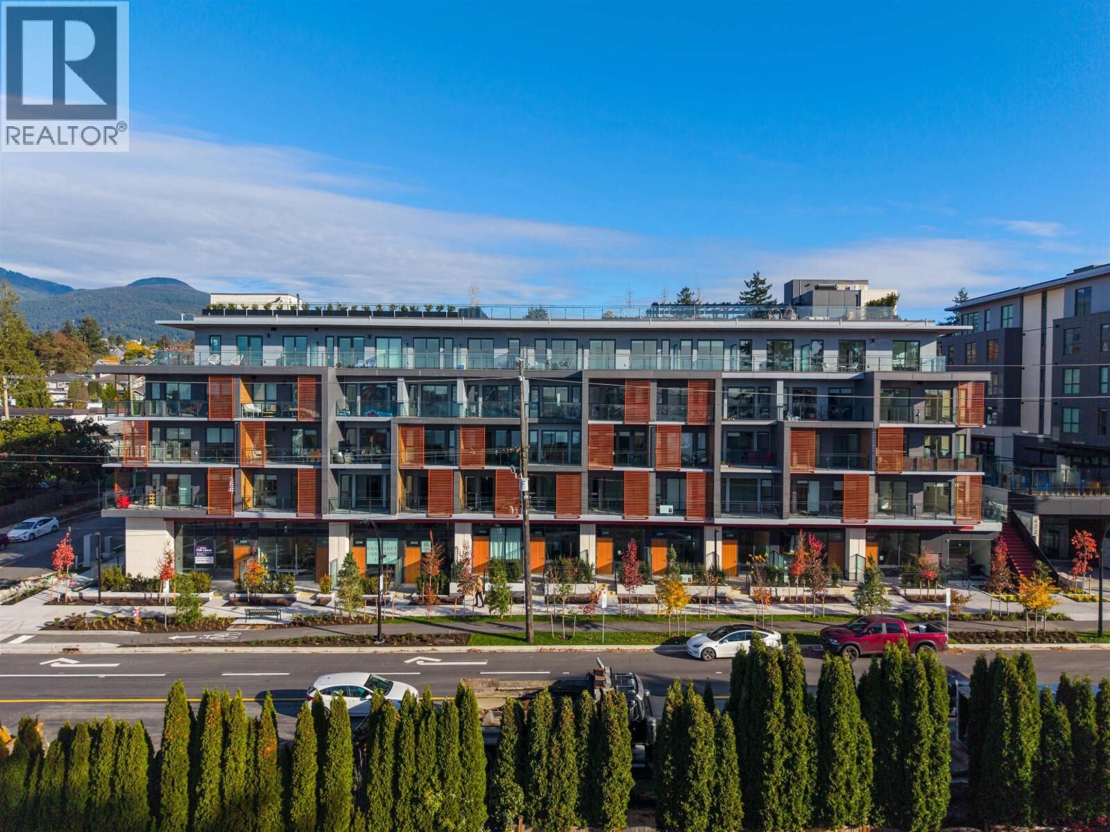 Property Photo:  422 East 3rd Street 553  BC V7L 0K1 