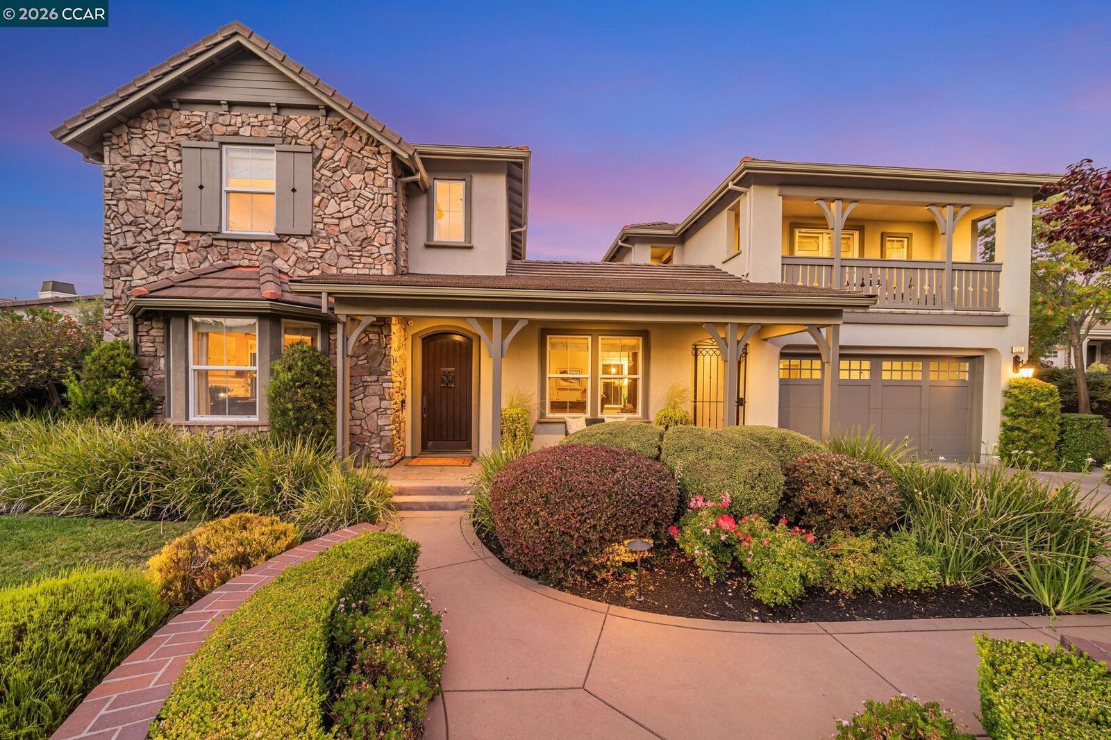 Property Photo: 120 Tamarind Ln CA 94526