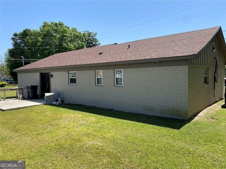Property Photo:  156 E Geer Street  GA 39837 