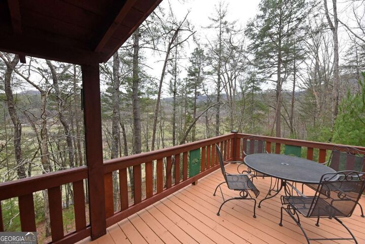 Property Photo: 206 Misty Hollow GA 30513