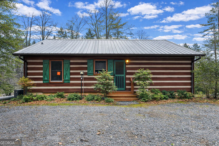 Property Photo: 206 Misty Hollow GA 30513