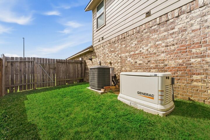 Property Photo: 24307 S Newcastle Bay Trail TX 77389