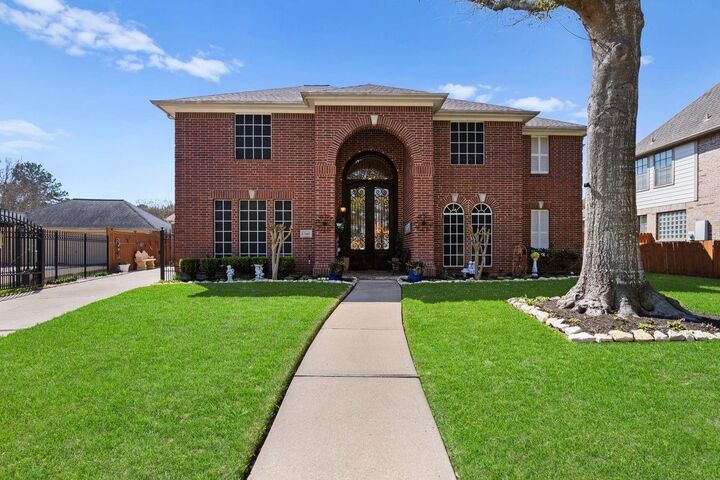 Property Photo:  17507 Lone Wolf Pass  TX 77095 