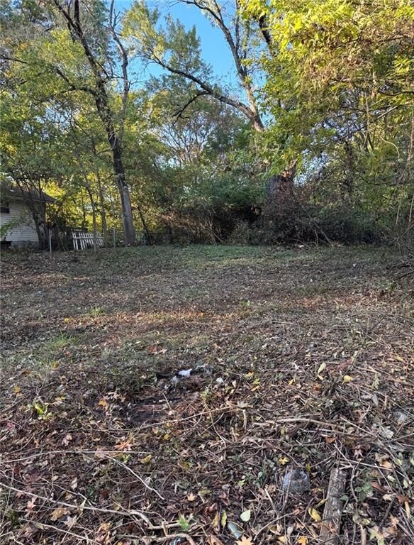 Property Photo:  1314 E 81st Street  MO 64131 