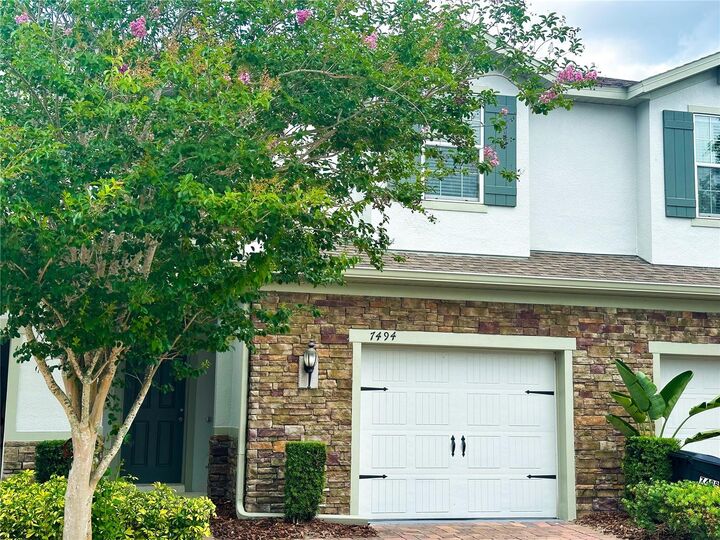 Property Photo:  7494 Aloma Pines Court  FL 32792 