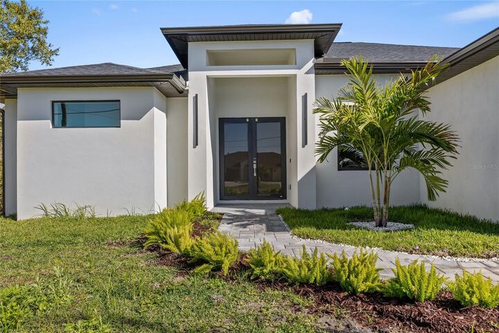 Property Photo:  14284 Ingraham Boulevard  FL 33981 