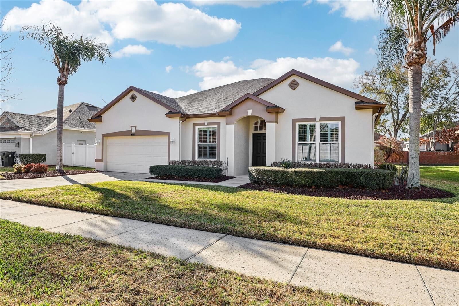 Property Photo:  660 Chester Pines Court  FL 34761 