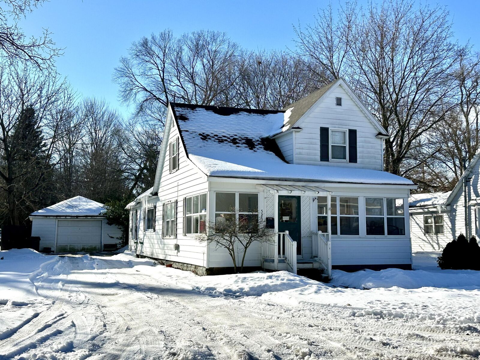 Property Photo:  523 W Maple Street  MI 49348 