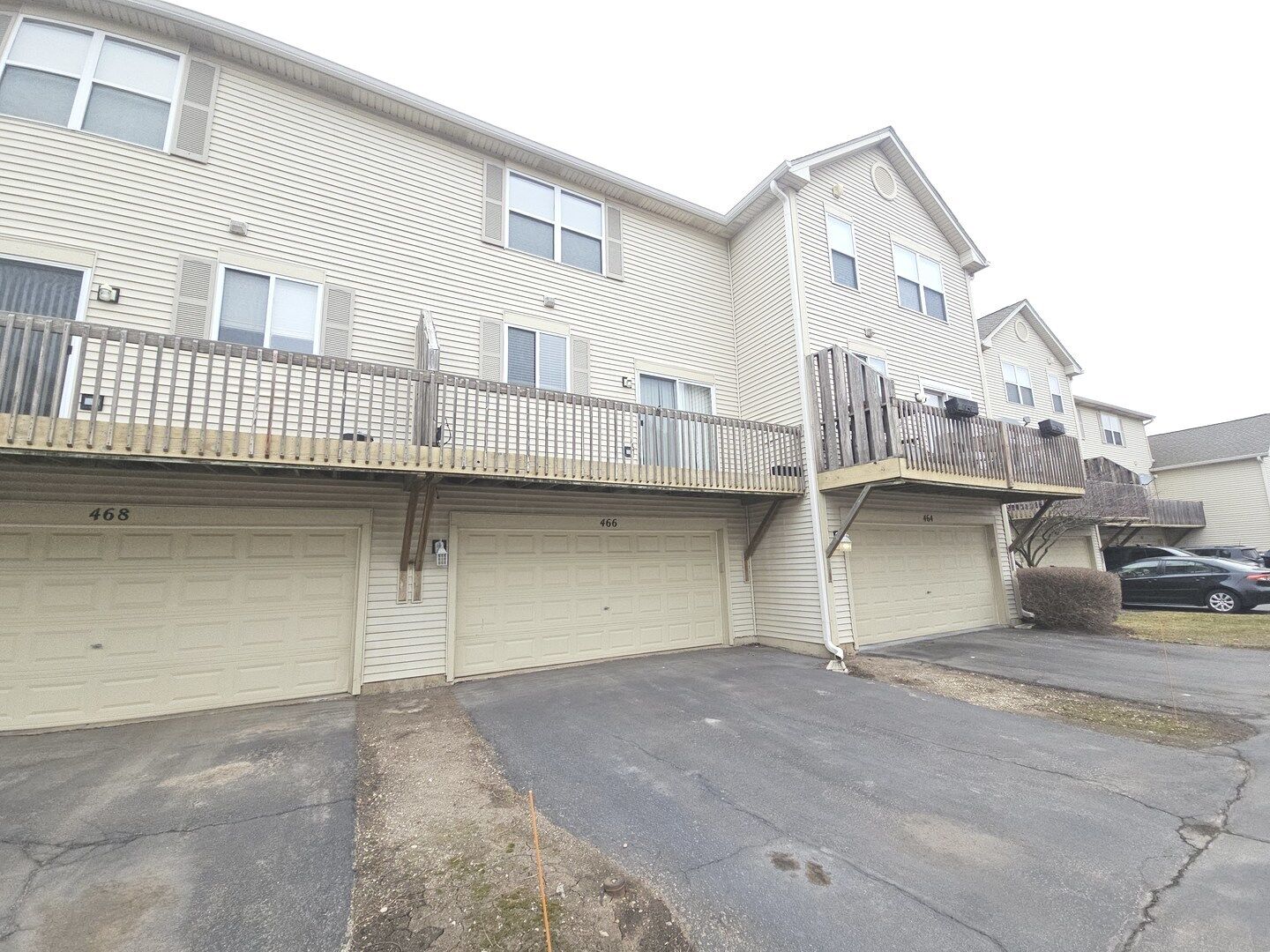 Property Photo: 466 Littleton Trail 466 IL 60120