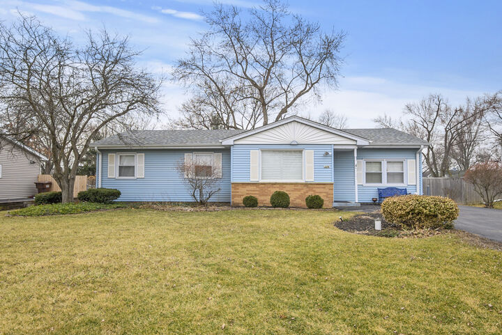 Property Photo:  326 Old Hickory Road  IL 60451 
