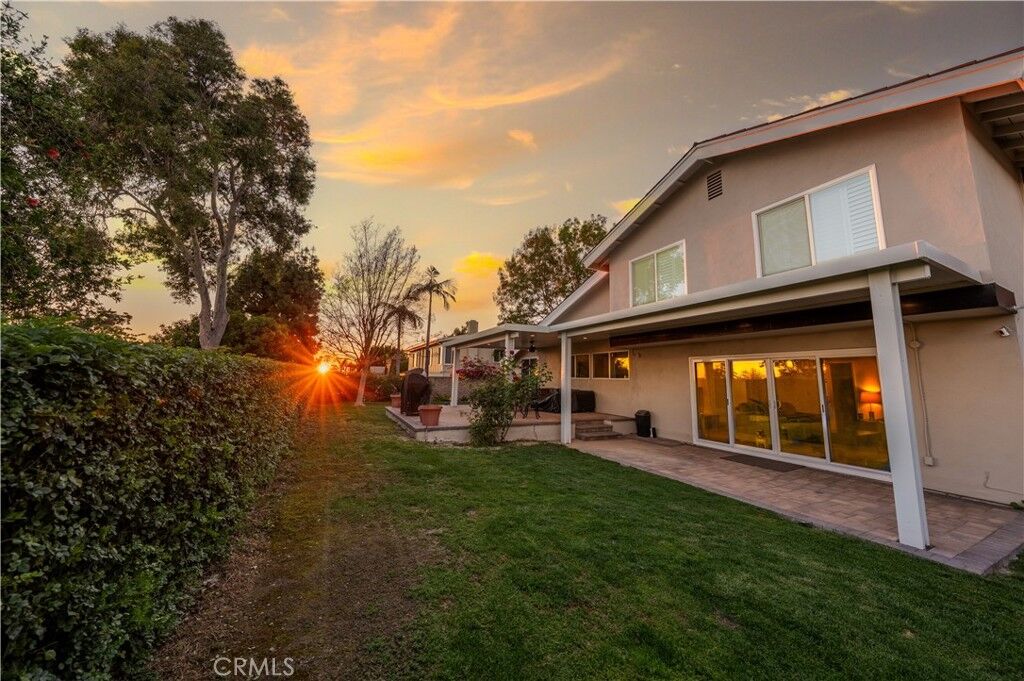 Property Photo:  8930 Lindante  CA 90603 