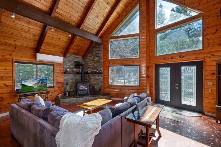 Property Photo:  27064 Overlook  CA 92352 