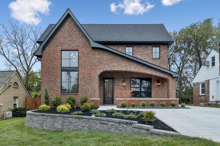 Property Photo:  1130 Winding Way  TN 37216 