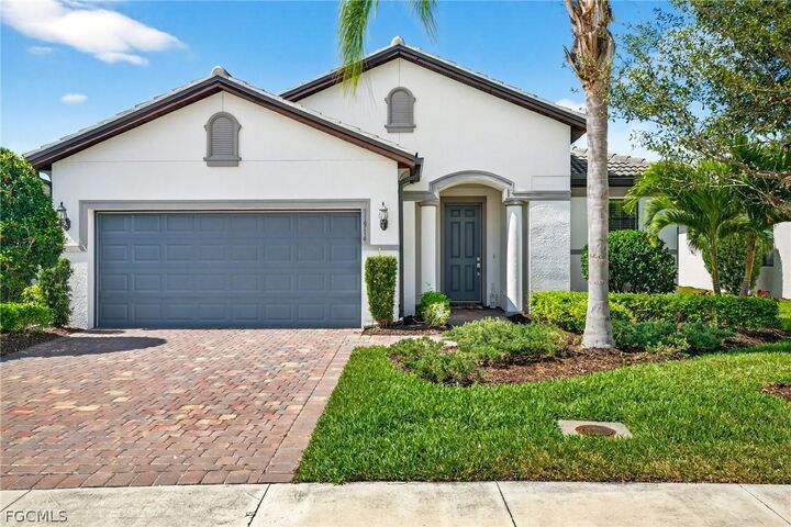 Property Photo:  11914 Bourke Place  FL 33913 