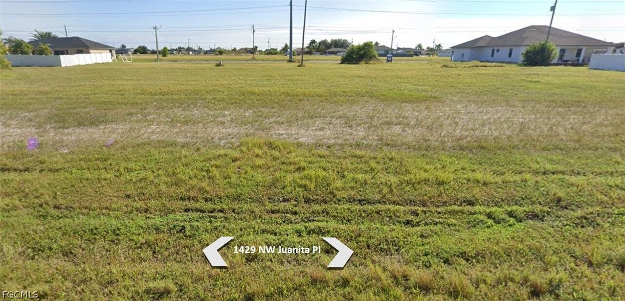 Property Photo:  1429 NW Juanita Place  FL 33993 