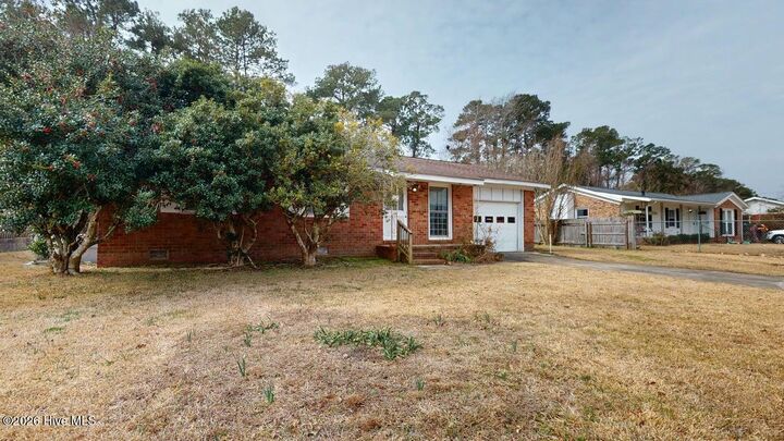 Property Photo:  30 Berkshire Drive  NC 28546 