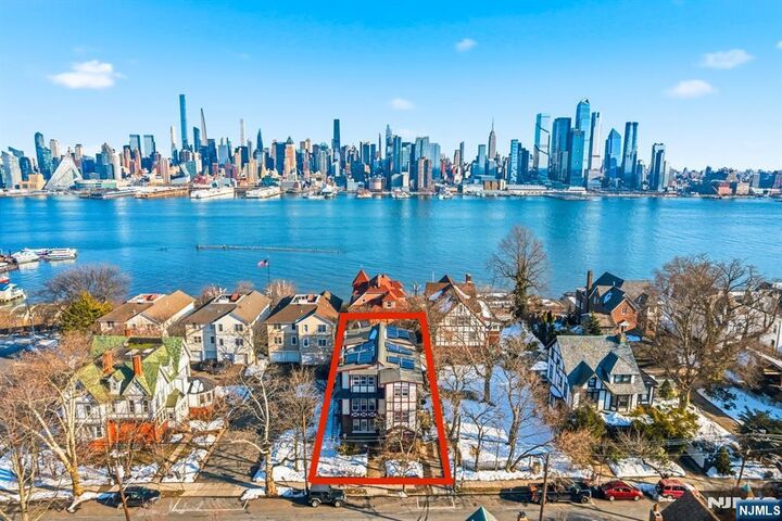 Property Photo:  12-14 King Avenue  NJ 07086 