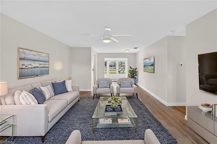 Property Photo:  1041 Forest Lakes Dr 7D  FL 34105 