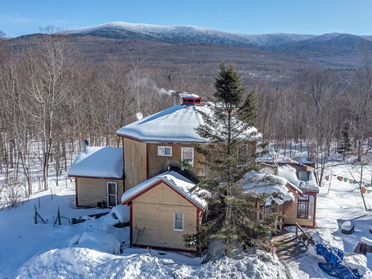 Property Photo:  298 Biddle Road  VT 05443 