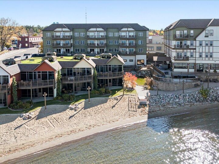 Property Photo: 502 Cleveland Boulevard W 3203 MN 56484