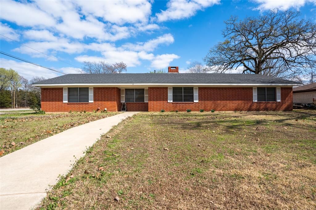Property Photo:  15 SW 45th  TX 75460 