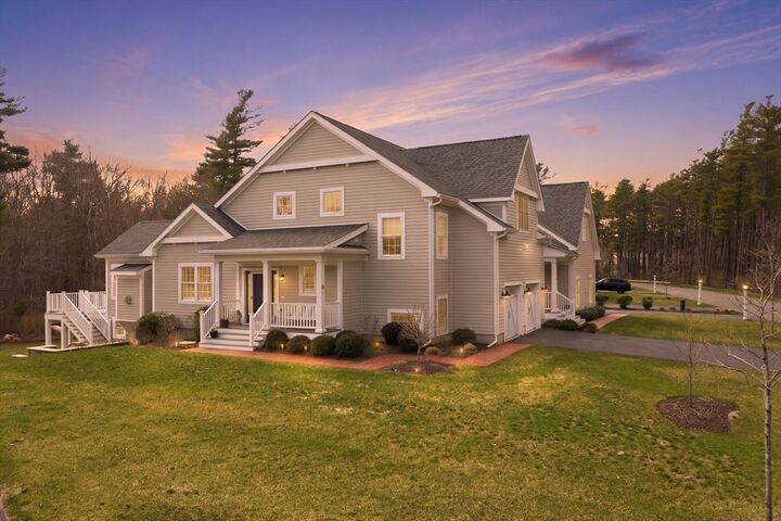 Property Photo:  20 Split Rock Ln  MA 02739 