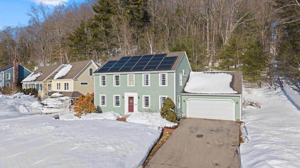 Property Photo:  5 Tuxbury Ln  MA 01913 