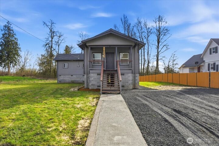 Property Photo: 1025 NW Prindle Street WA 98532