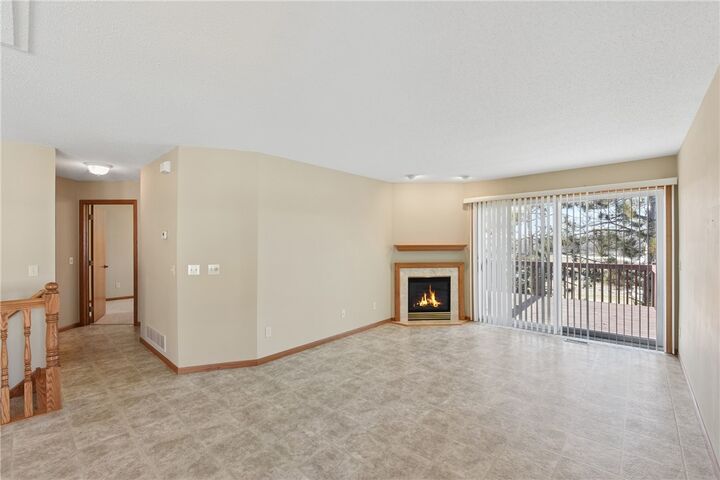 Property Photo:  1102 Highpoint Court 30A  WI 54017 