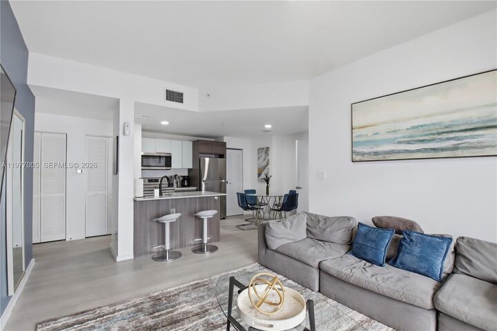 Property Photo:  481 NE 29th St 604  FL 33137 