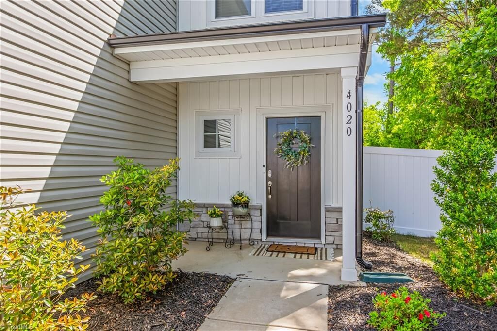 Property Photo:  4020 Centerpiece Court  NC 27265 