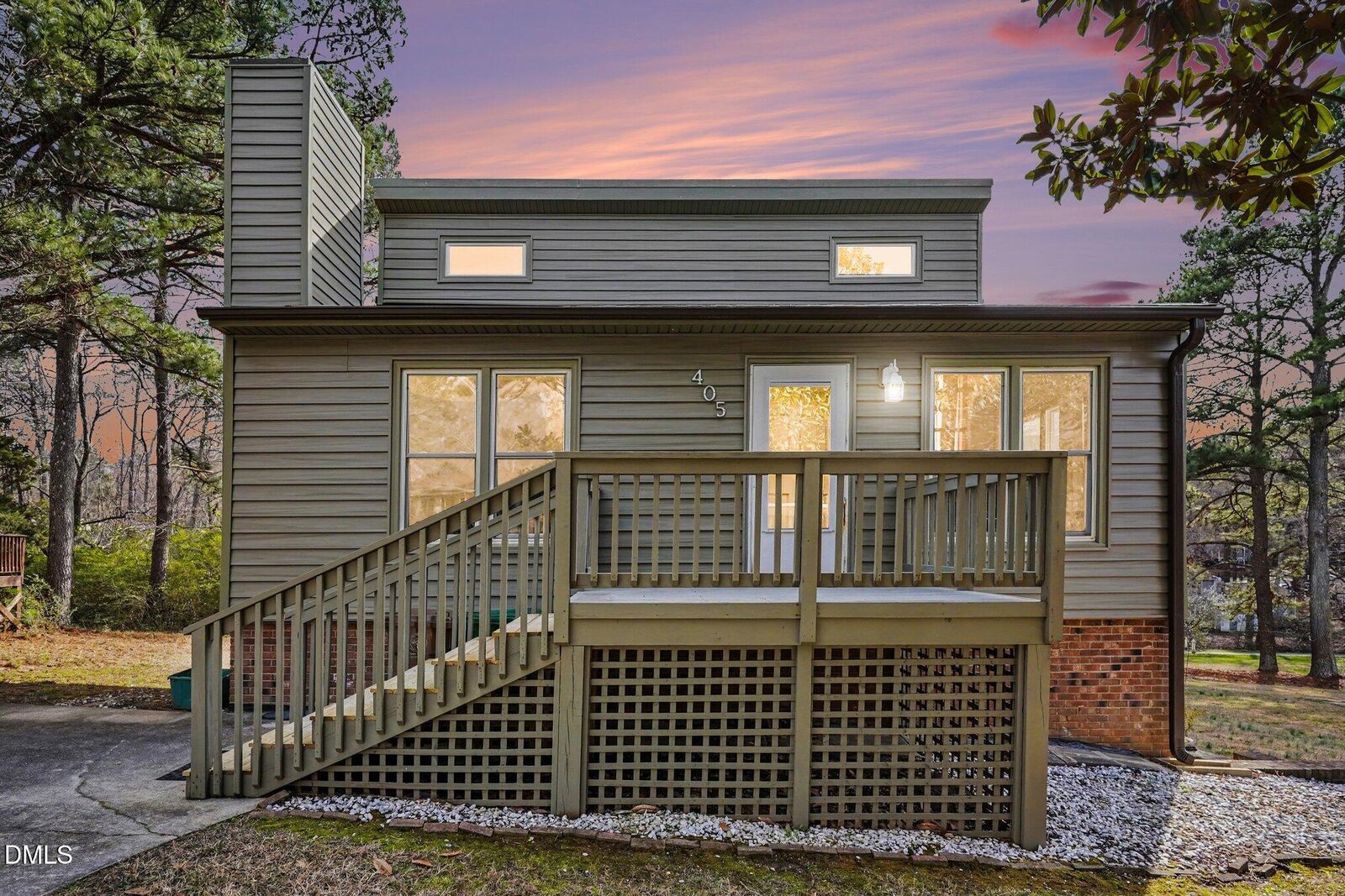 Property Photo:  405 Glen Bonnie Lane  NC 27511 