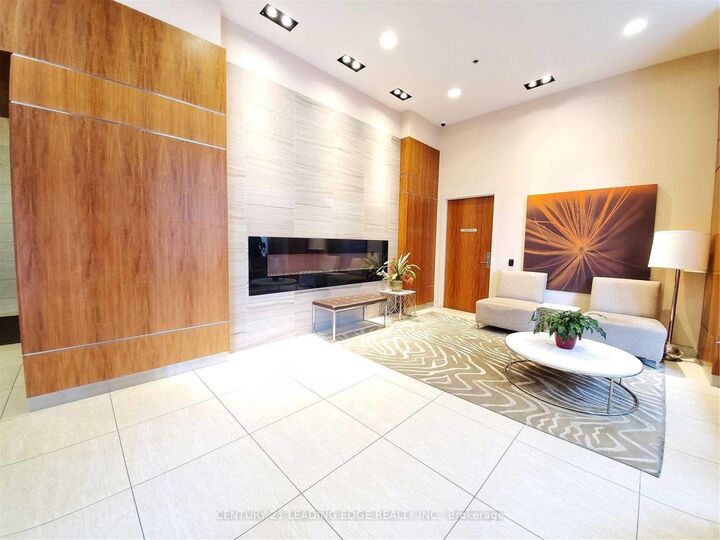 Property Photo:  50 Town Centre Court 3806  ON M1P 0A9 