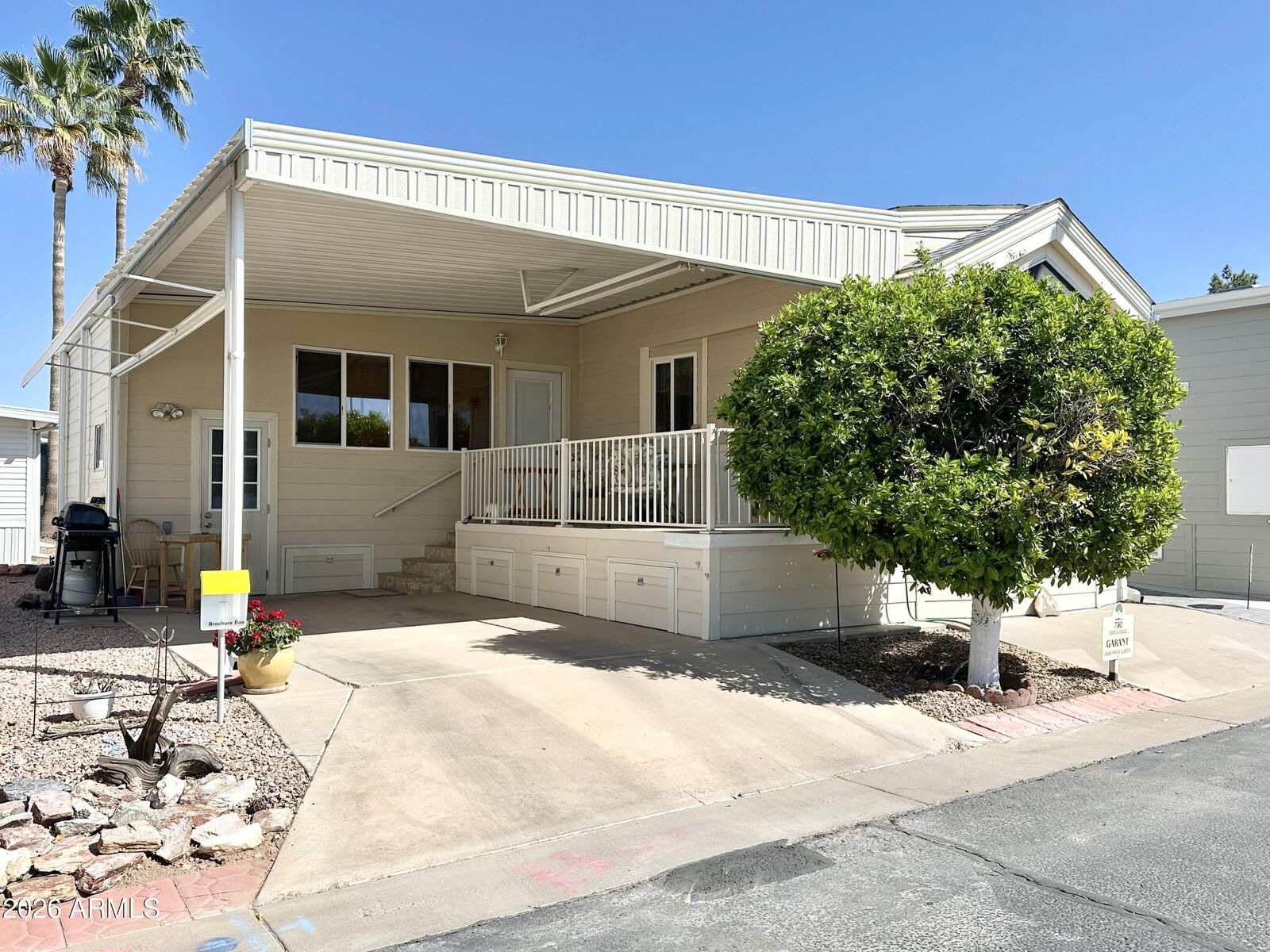 Property Photo:  111 S Greenfield Road 790  AZ 85206 