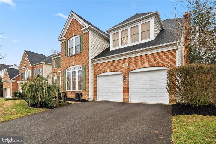 Property Photo:  13475 Coneflower Court  VA 20120 