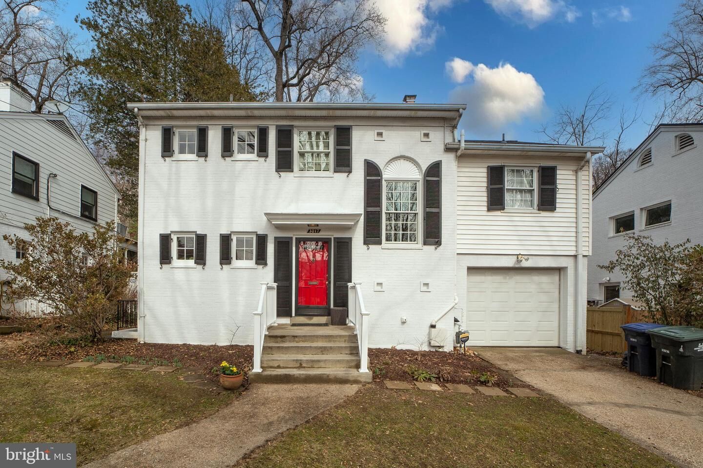 Property Photo:  3017 Cleveland Avenue NW  DC 20008 